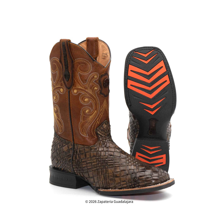 Bota vaquera color cafe en piel tejido petatillo con suela de hule-H52P3110