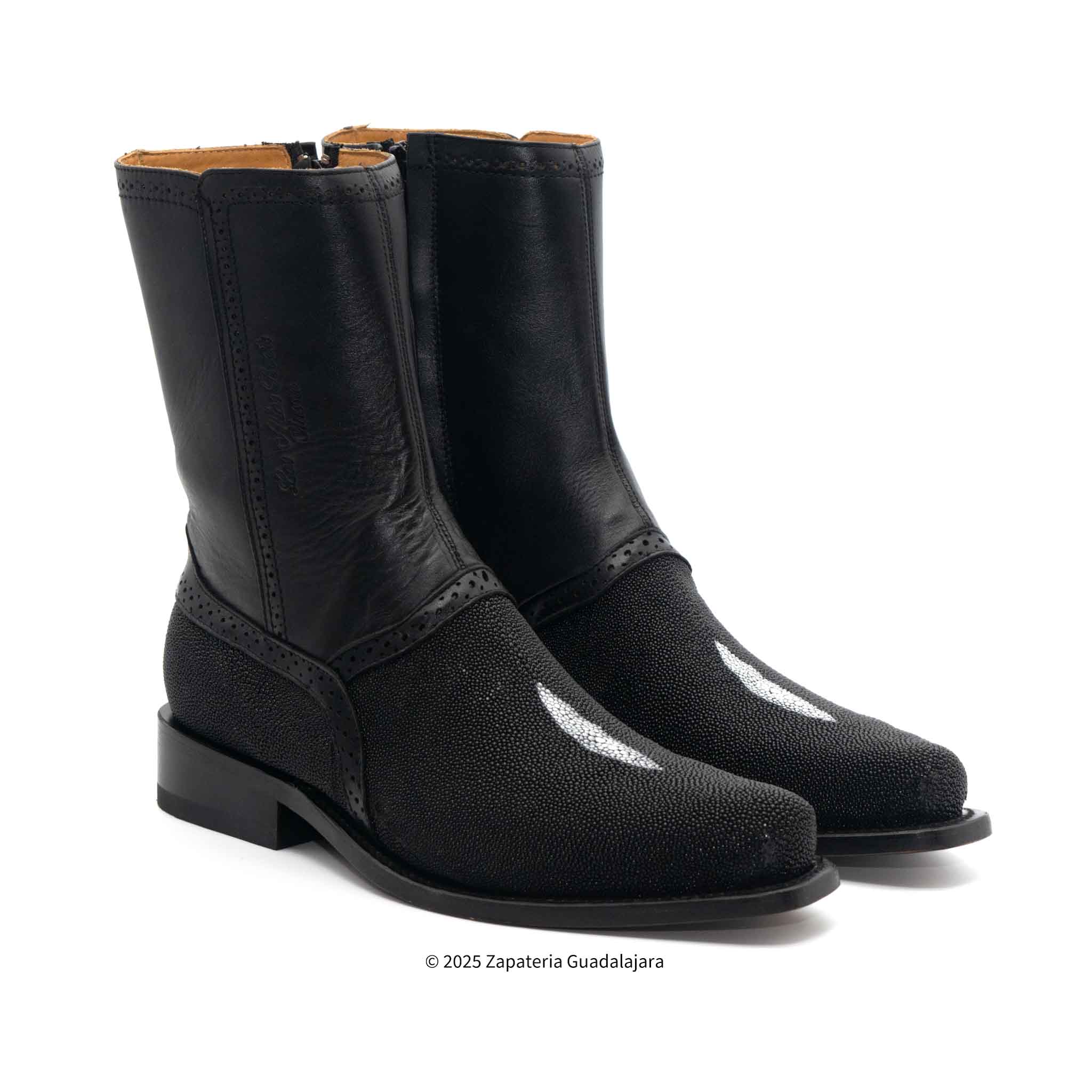 MEN'S LOW SHAFT GENUINE STINGRAY SINGLE STONE BLACK LEATHER BOOT ...