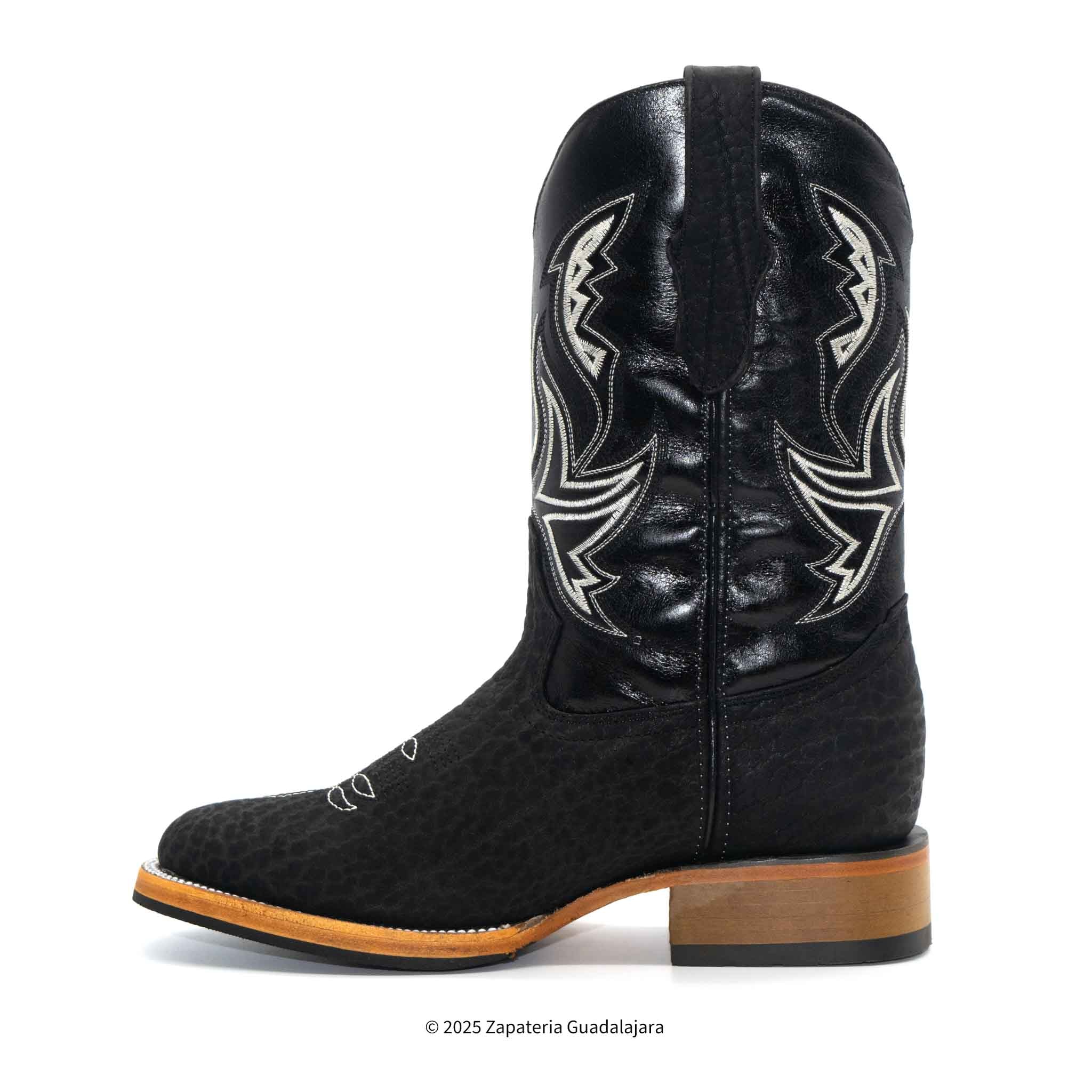 Men's Round Toe Bull Neck Black Leather and Rubber Sole Men's Round Toe Bull Neck Black Leather and Rubber Sole