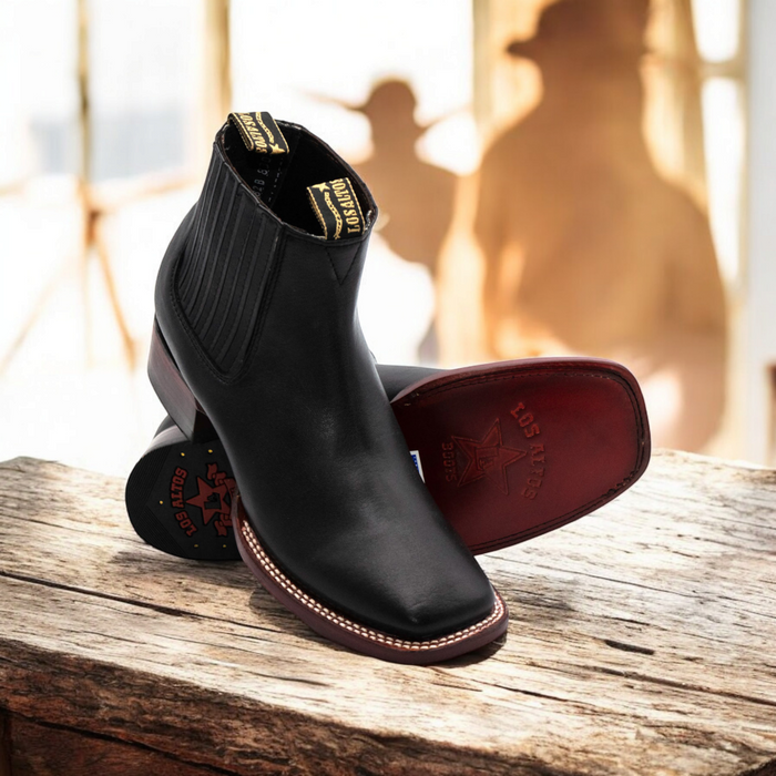 82B8305 MEN WIDE SQUARE TOE DEER BLACK BOOT