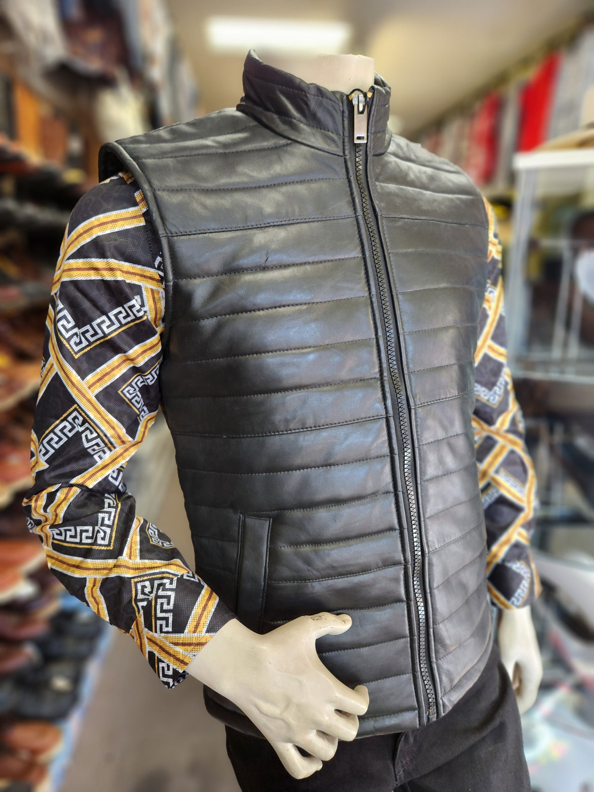 AB40LV MEN LAMB LEATHER VEST BLACK | Genuine Leather Cowboy Boots