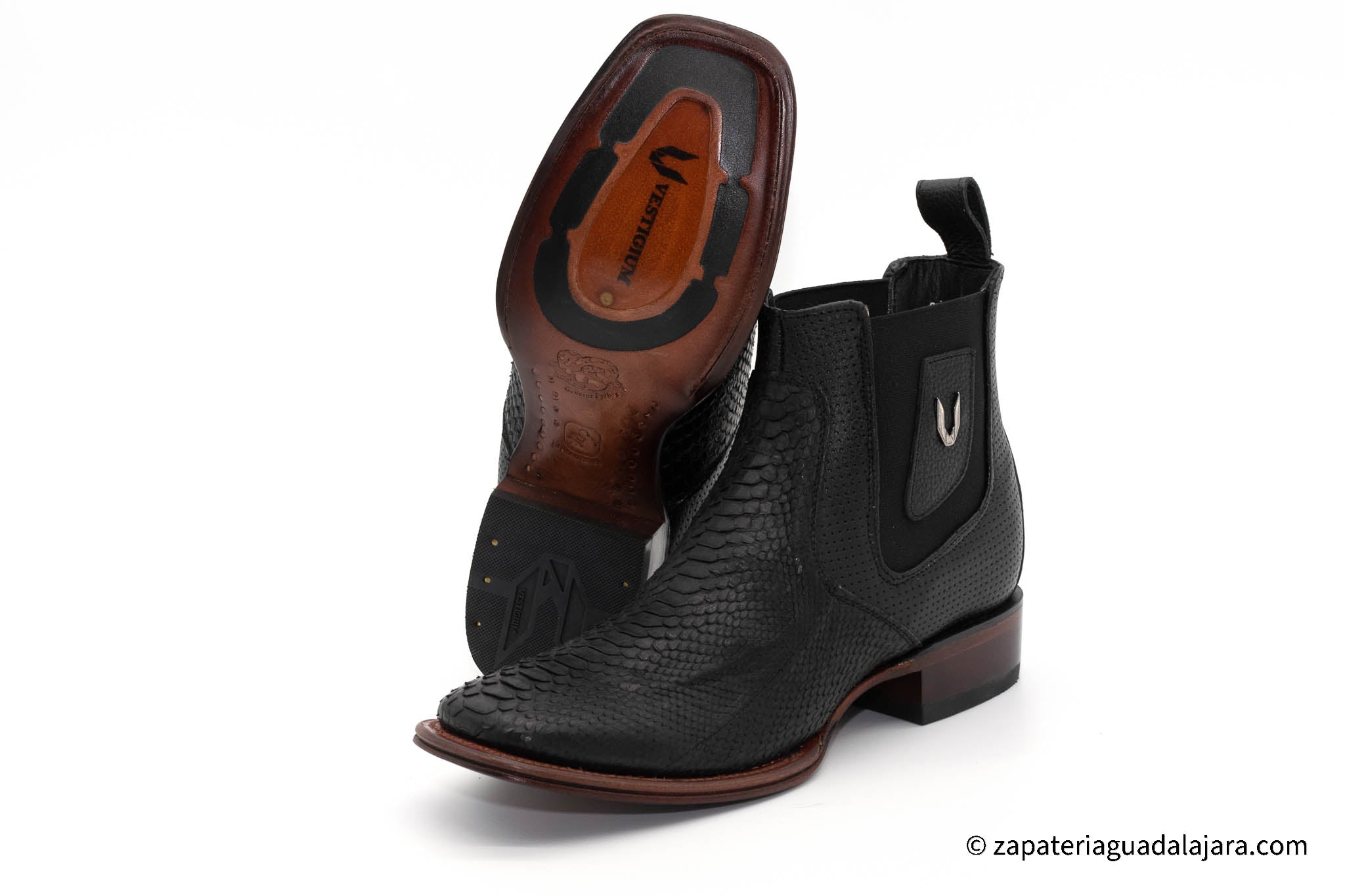 Vestigium Black Python Chelsea Boot – Guadalajara Western Wear