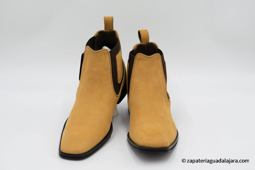 VESTIGIUM 7BV026351 CHELSEA NOBUCK HONEY | Genuine Leather Vaquero Boots and Cowboy Hats | Zapateria Guadalajara | Authentic Mexican Western Wear