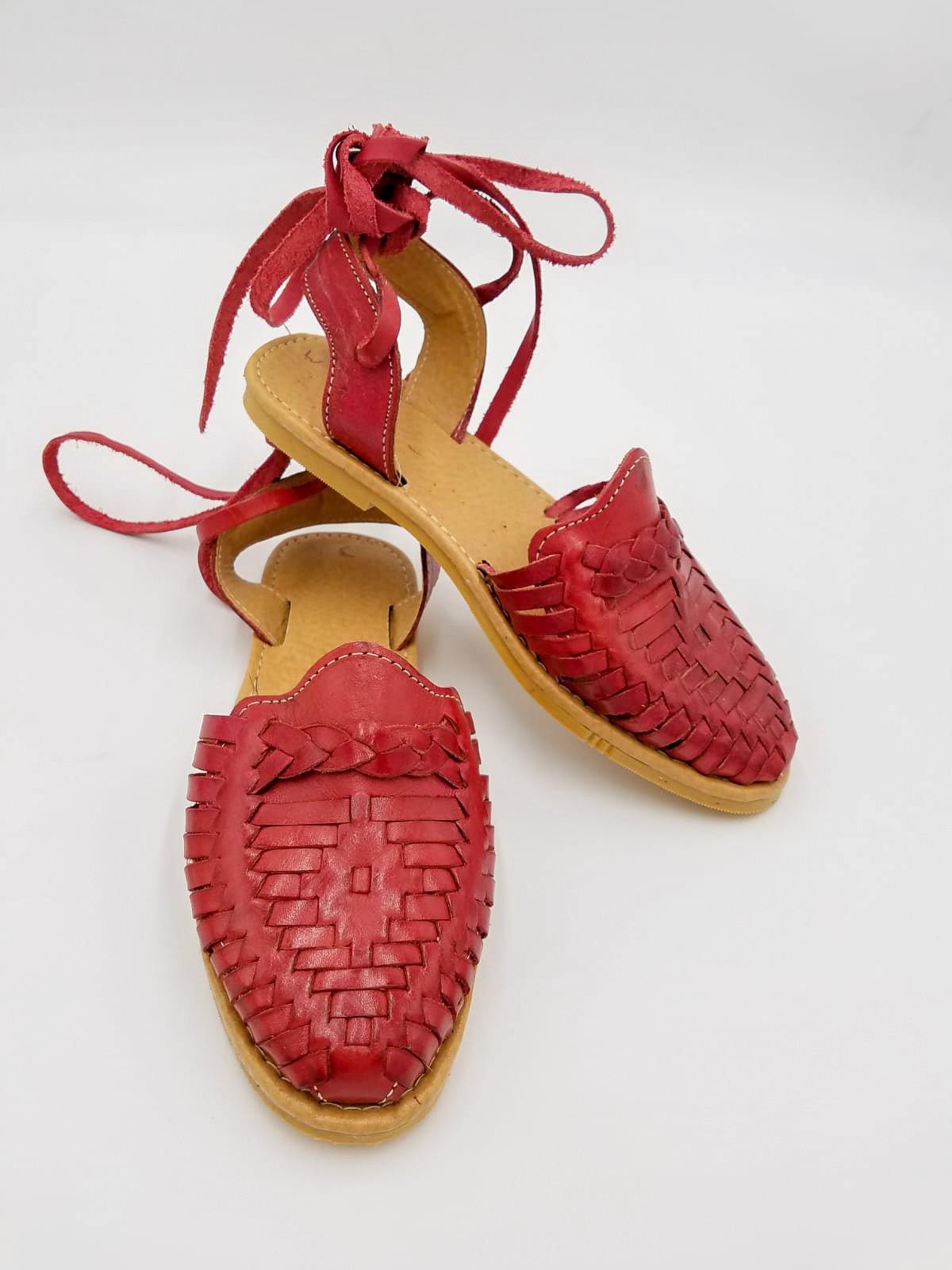 Red Tassels Flat Shoes - Huarache Piel – Guelaguetza Designs