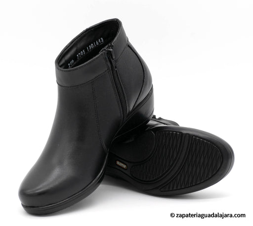 PA7205 WOMEN CASUAL COMFORT SHOE BLACK | Genuine Leather Vaquero Boots and Cowboy Hats | Zapateria Guadalajara | Authentic Mexican Western Wear