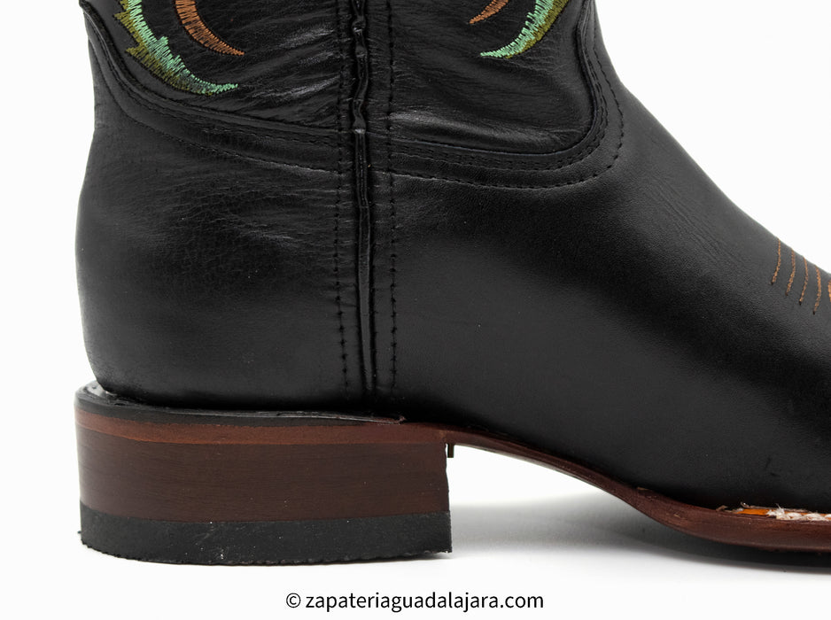 Q322R6205 WIDE SQUARE TOE RED ROSES BLACK | Genuine Leather Vaquero Boots and Cowboy Hats | Zapateria Guadalajara | Authentic Mexican Western Wear
