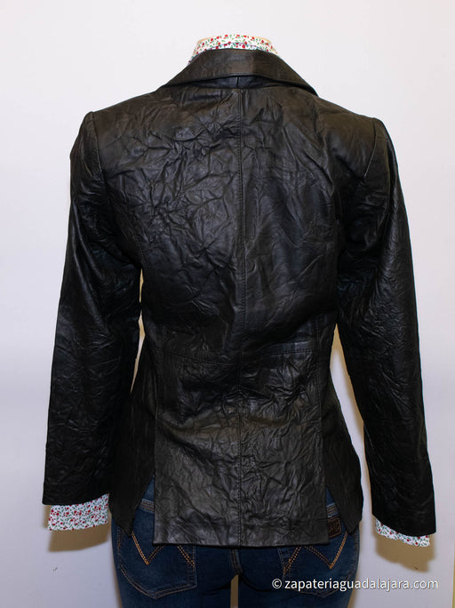 LAMB LEATHER WOMEN BLAZER BLACK | Genuine Leather Vaquero Boots and Cowboy Hats | Zapateria Guadalajara | Authentic Mexican Western Wear